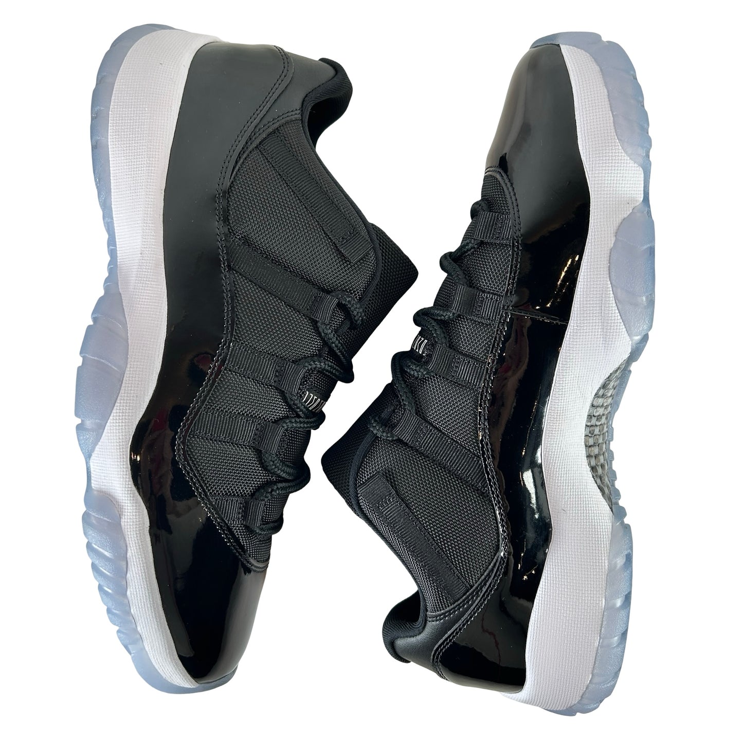 FV5104 004 Jordan 11 Retro Low Space Jam [USED] - 11 M (VNDS)