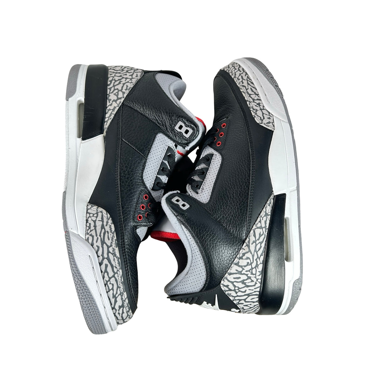 854262 001 Jordan 3 Black Cement 2018 [USED] - 11 M (Used) (Replace Box)