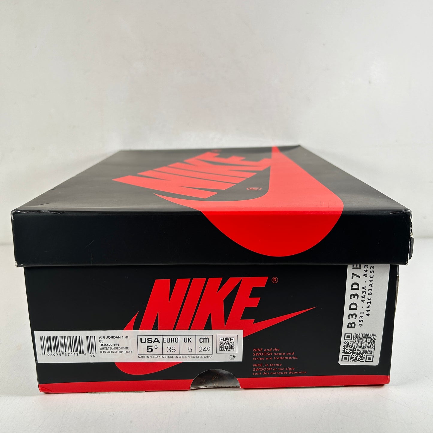 BQ4422 161 Jordan 1 Retro High 85 OG Metallic Burgundy [USED] - 5.5 M (Used)