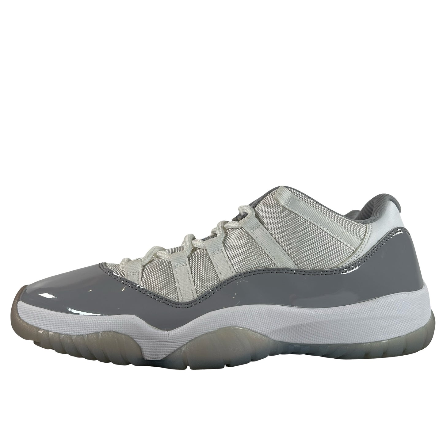 AV2187 140 Jordan 11 Retro Low Cement Grey [USED] - 12 M (Used3)