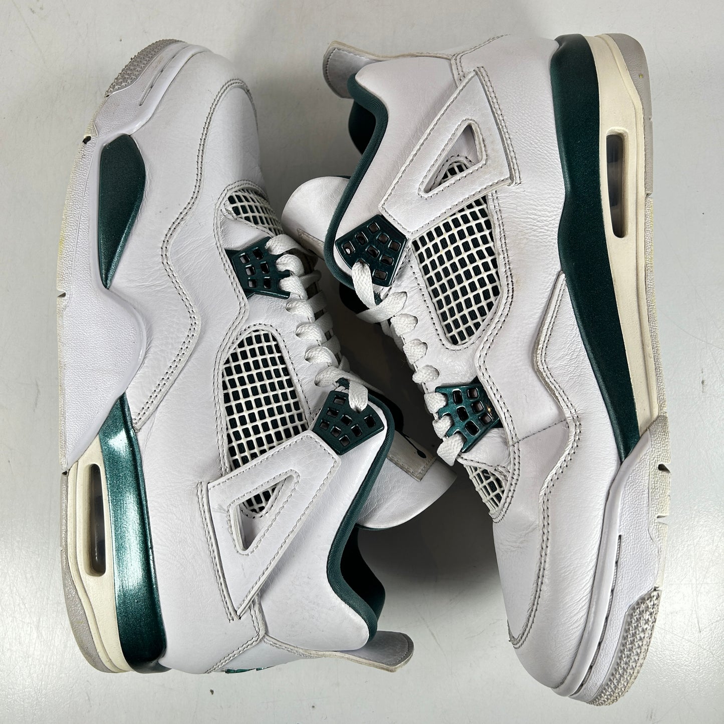 FQ8138 103 Jordan 4 Retro Oxidized Green [USED] - 9.5 M (Used2)