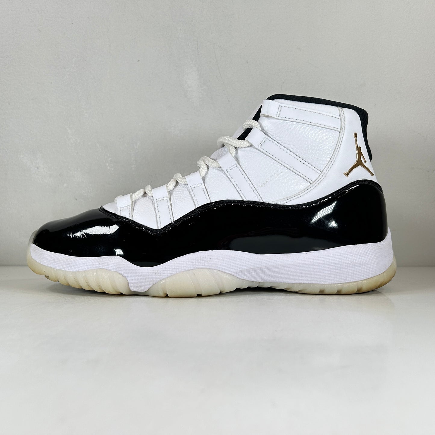 CT8012 170 Jordan 11 Retro DMP Defining Moments (2023) [USED] - 11 M (Used3)