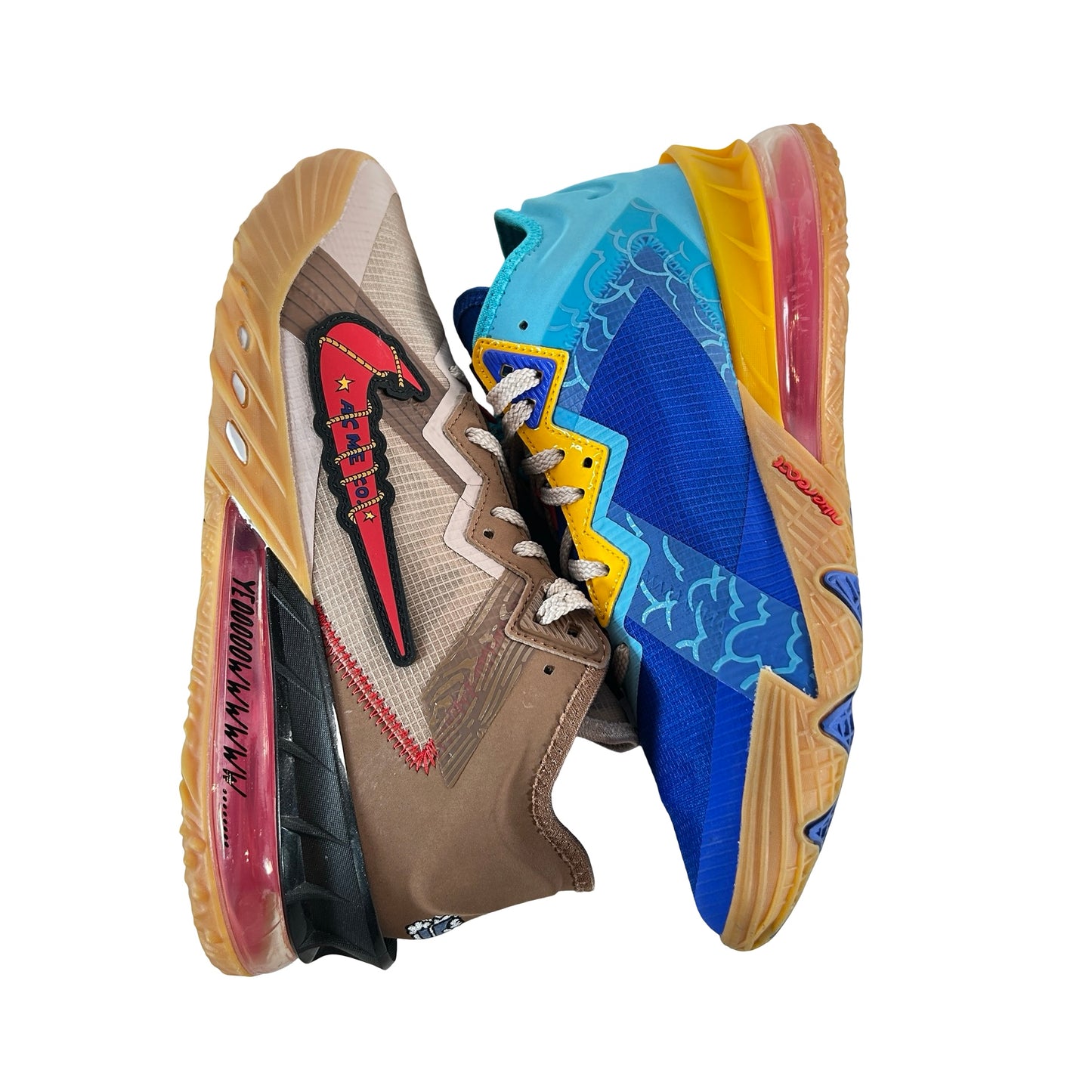 CV7562 401 Nike LeBron 18 Low Wile E. vs Roadrunner Space Jam [USED] - 8.5 M (Used)