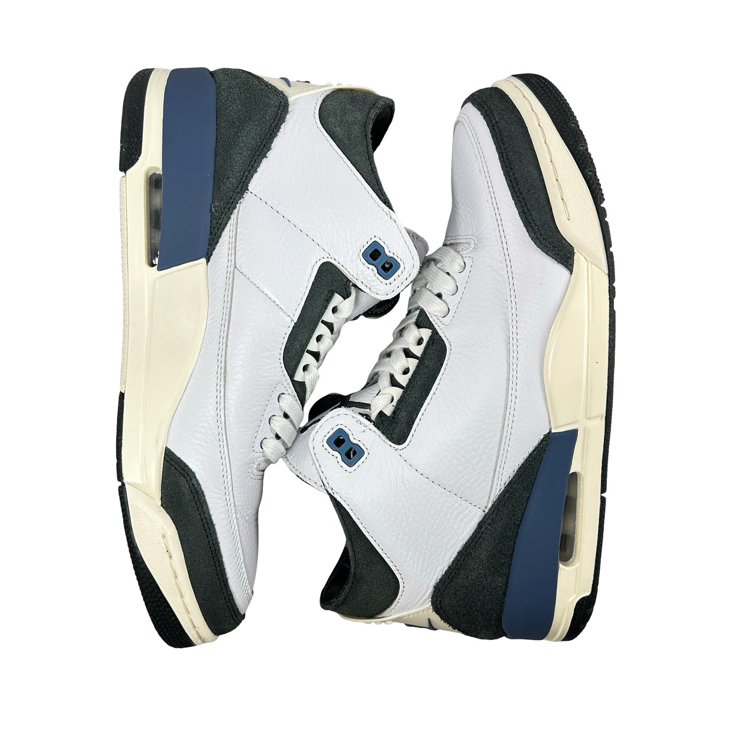 HV8571 100 Jordan 3 Retro OG SP A Ma Maniére Diffused Blue [USED] - 9 M (VNDS)