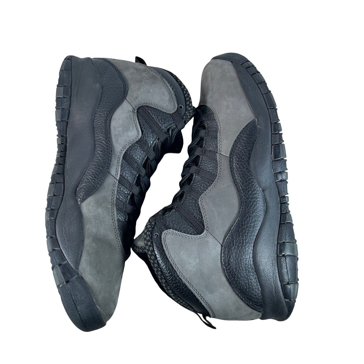310805 002 Jordan 10 Retro Shadow (2018) [USED] - 13 M (Used)