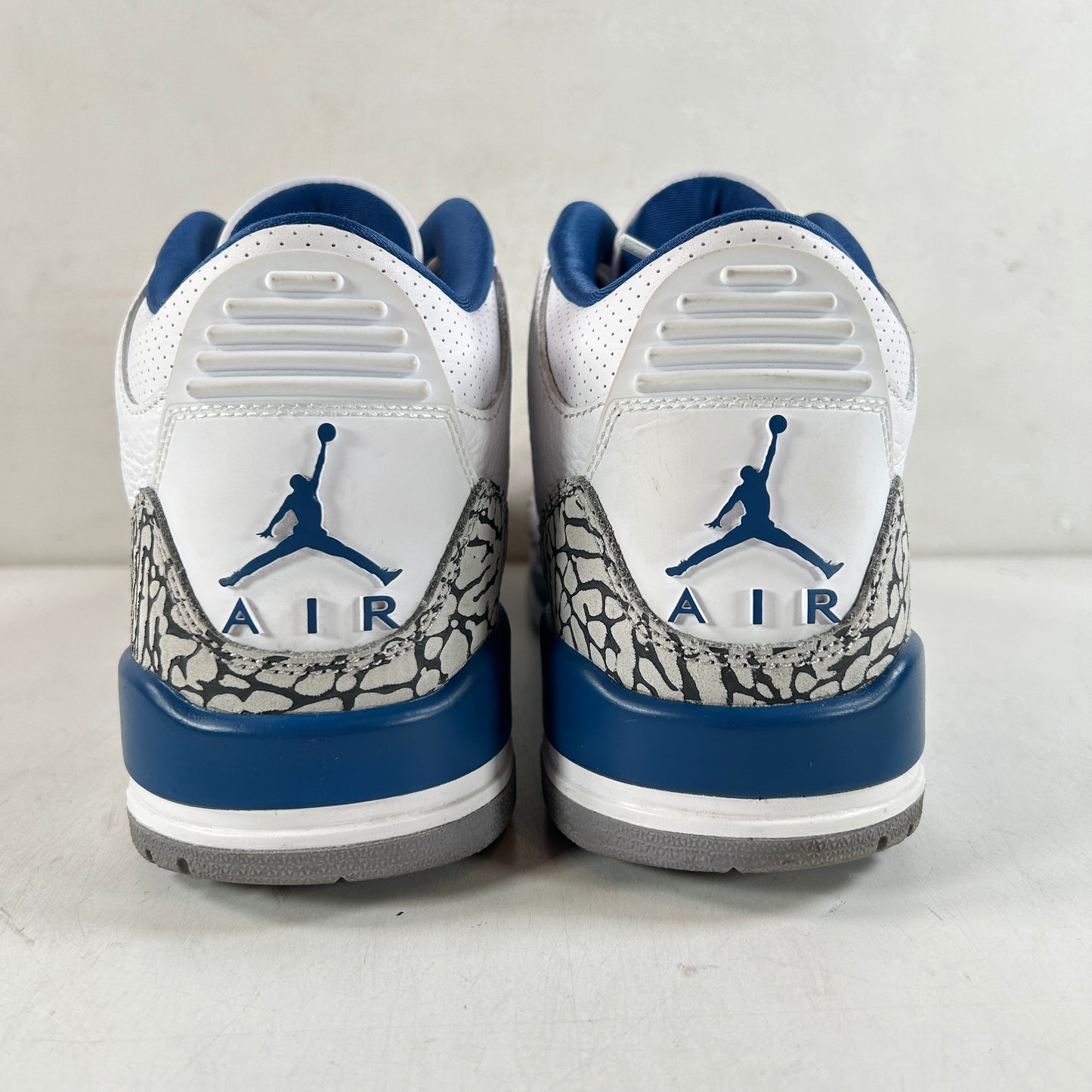 CT8532 148 Jordan 3 Retro Wizards [USED] - 8 M (Used2)