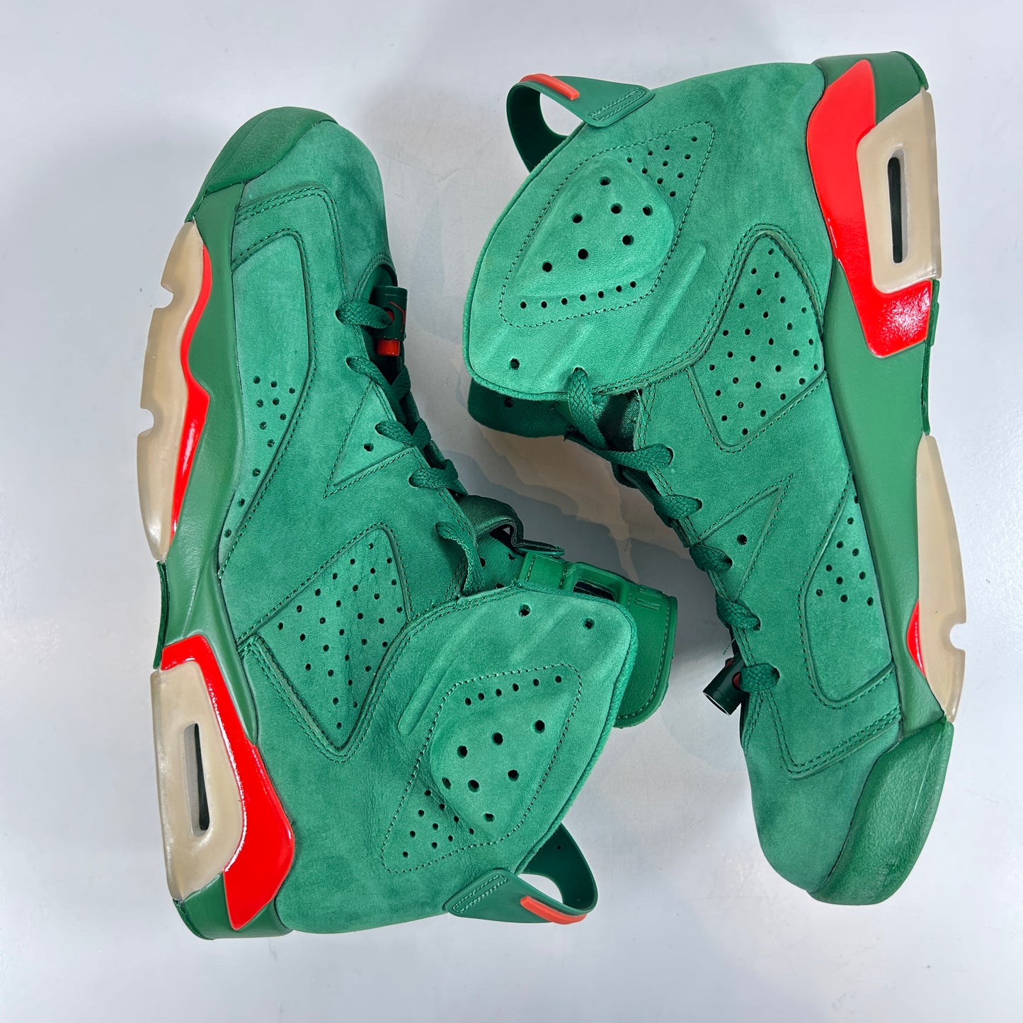 AJ5986 335 Jordan 6 Retro Gatorade Green [USED] - 10.5 M (VNDS)