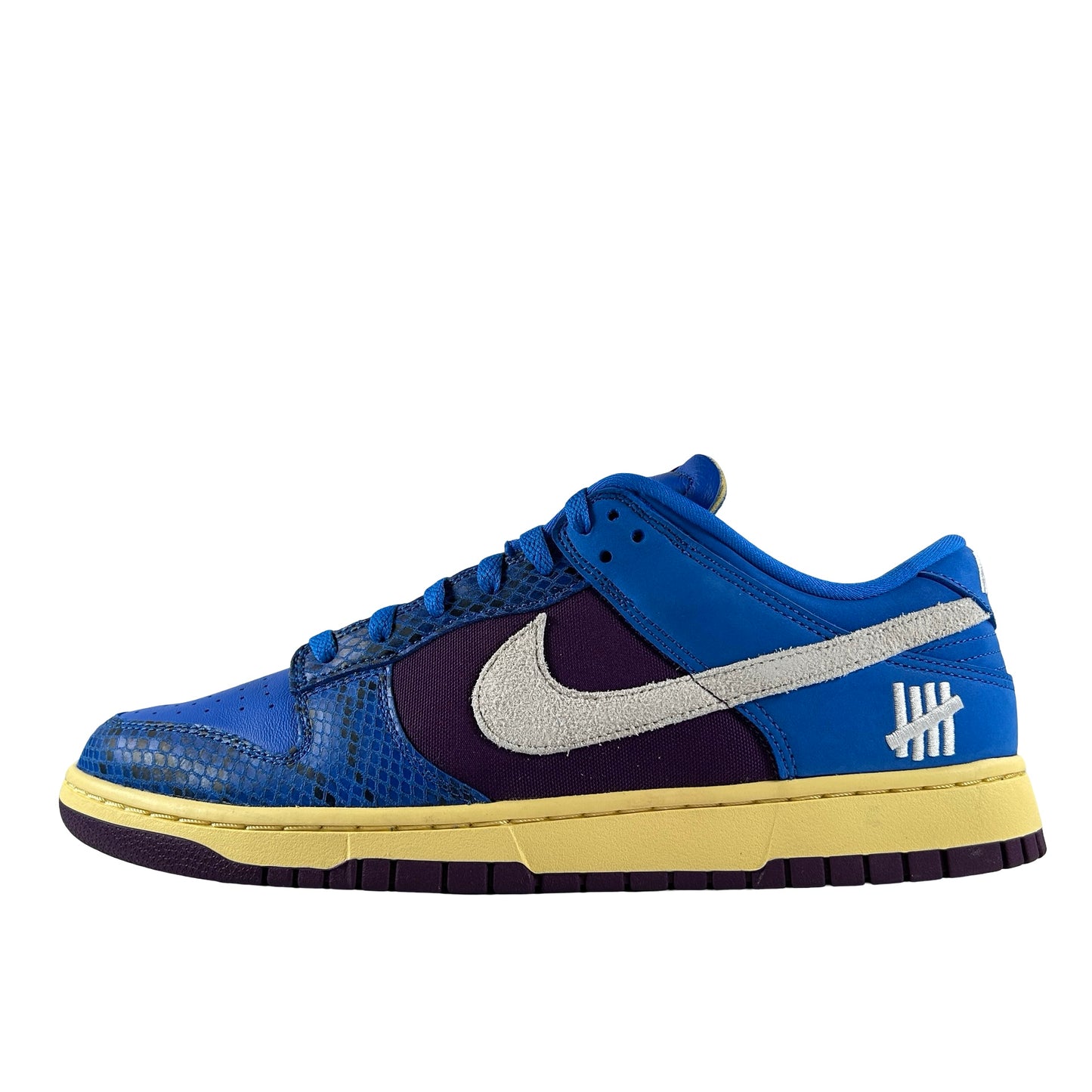 DH6508 400 Nike Dunk Low Undefeated 5 On It Dunk vs. AF1 [CONDITIONAL] - 13 M (Discoloration on right outer swoosh)