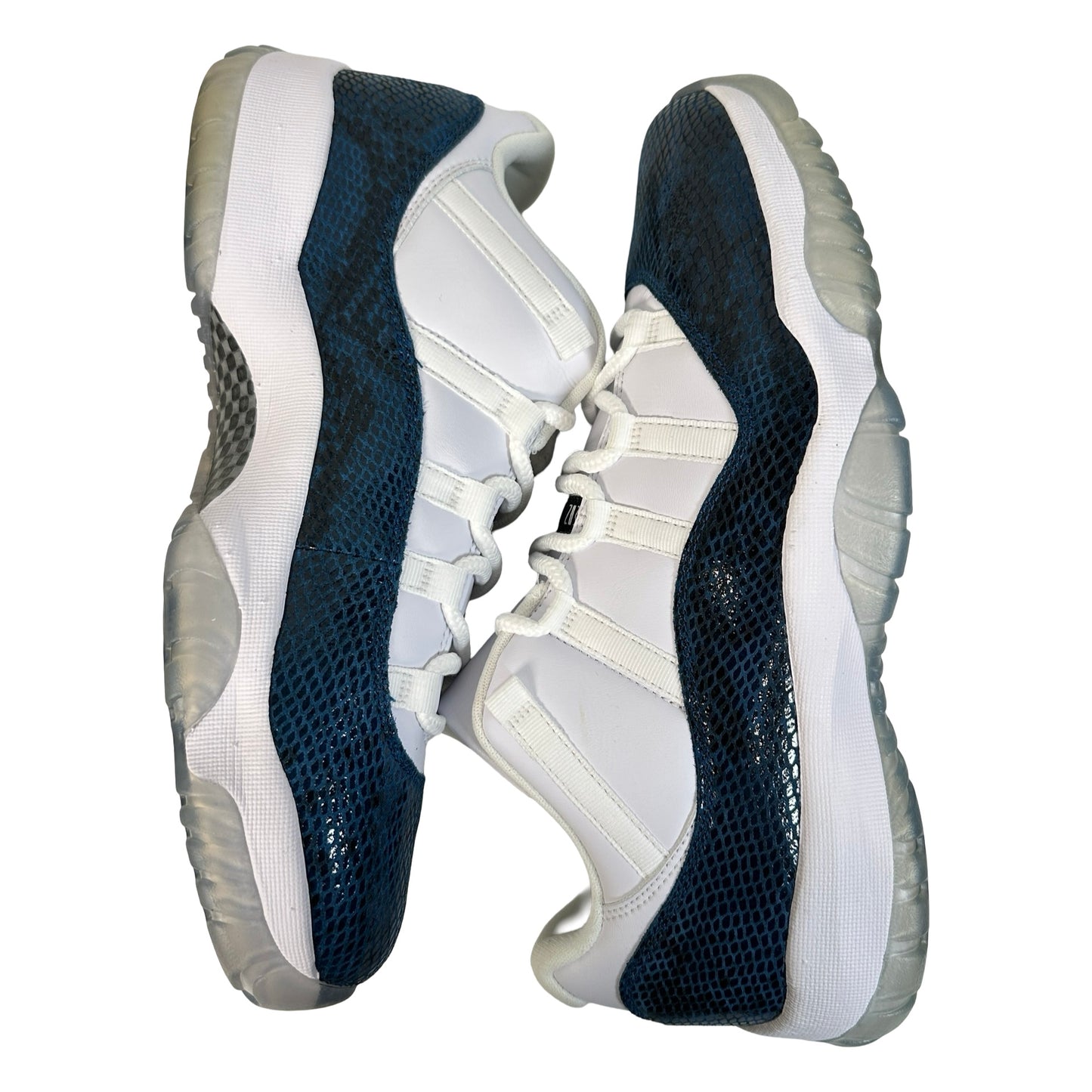 CD6846 102 Jordan 11 Retro Low Snake Navy (2019) [CONDITIONAL] - 11 M (Yellowing)