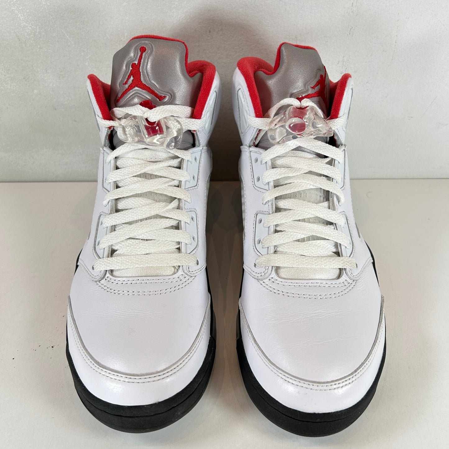 DA1911 102 Jordan 5 Rojo Fuego