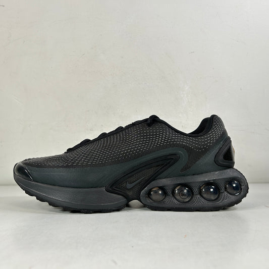 DV3337 002 Nike Air Max Dn Black Dark Smoke Grey [USED] - 11 M (Used)