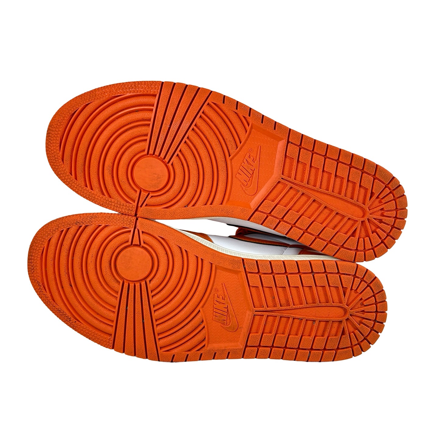 DO9369 101 Jordan 1 Retro High OG Starfish (Mujeres)
