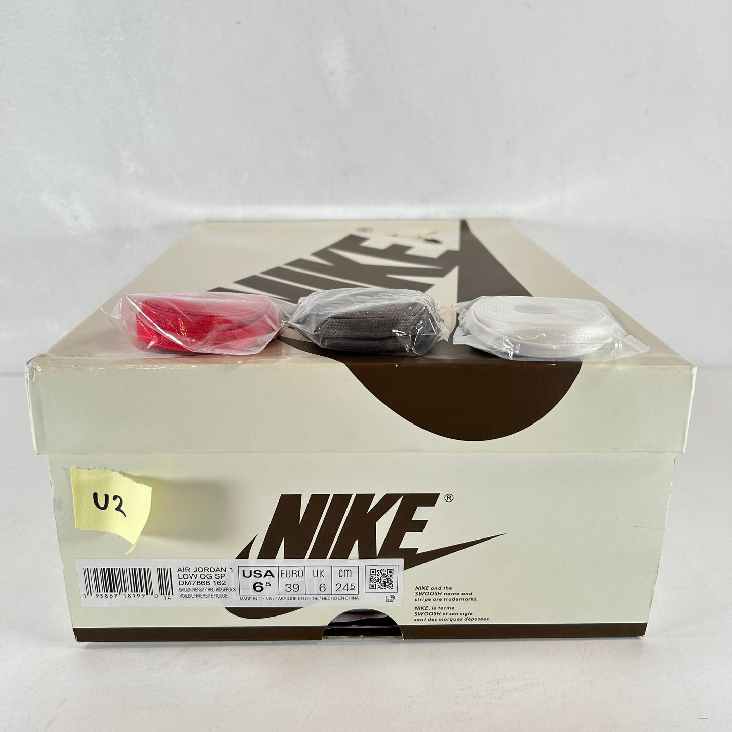 Jordan 1 Retro Low OG SP Travis Scott Moca inverso