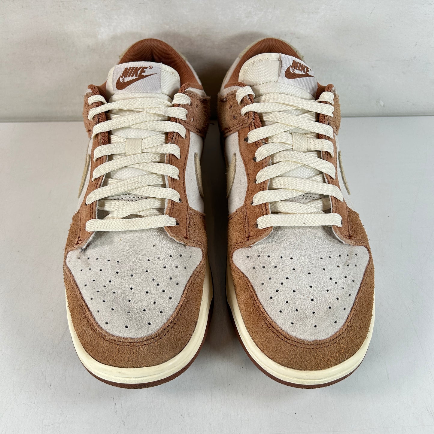 DD1390 100 Nike Dunk Low Medium Curry [USED] - 9 M (Used2)