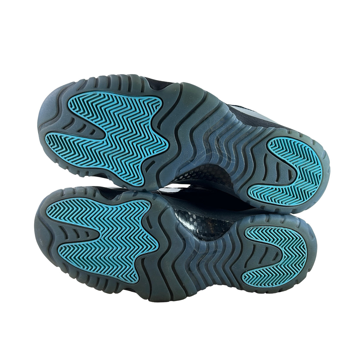 CT8012 047 Jordan 11 Retro Gamma Blue (2025) [USED] - 11 M (Used8)
