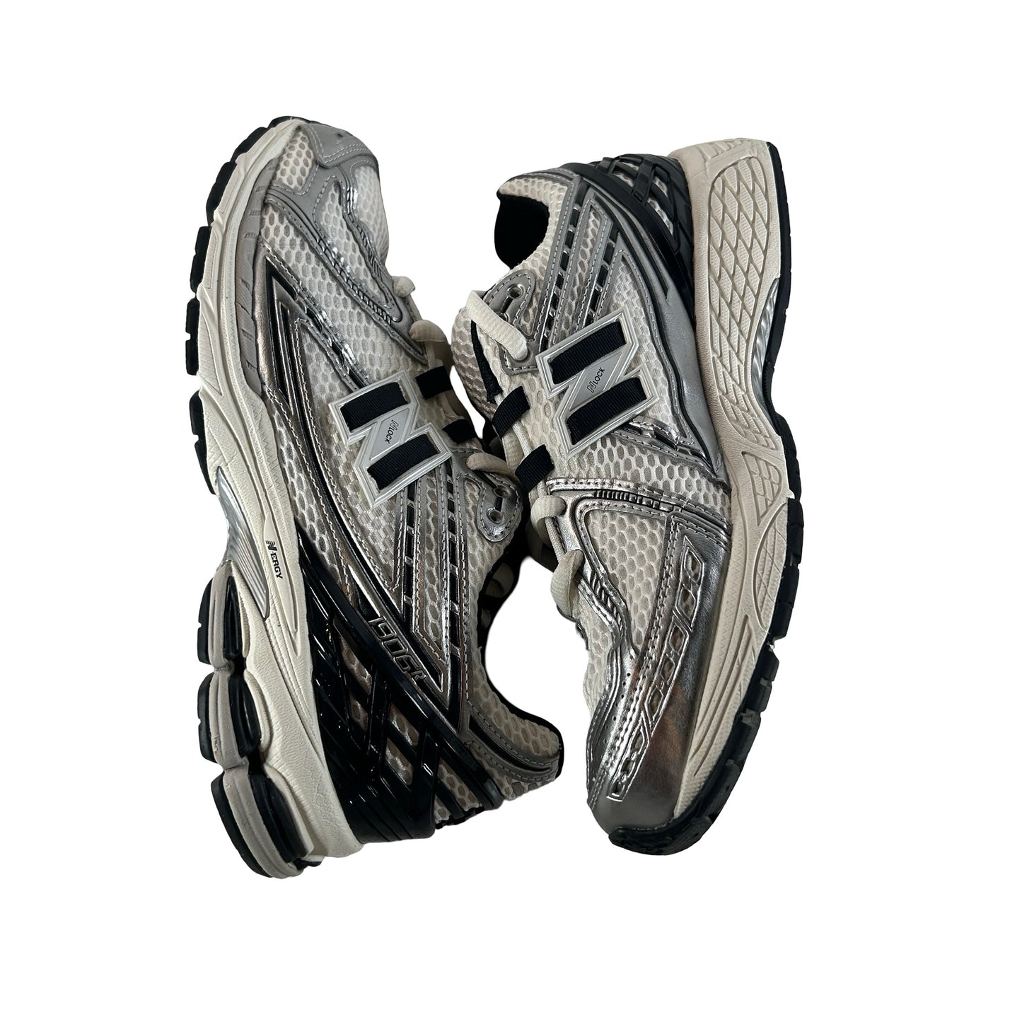 M1906RER New Balance 1906R Silver Black [USED] - 9 M (Used)