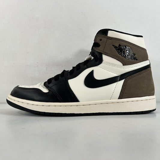 555088 105 Jordan 1 Mocha [USED] - 10 M (Used)