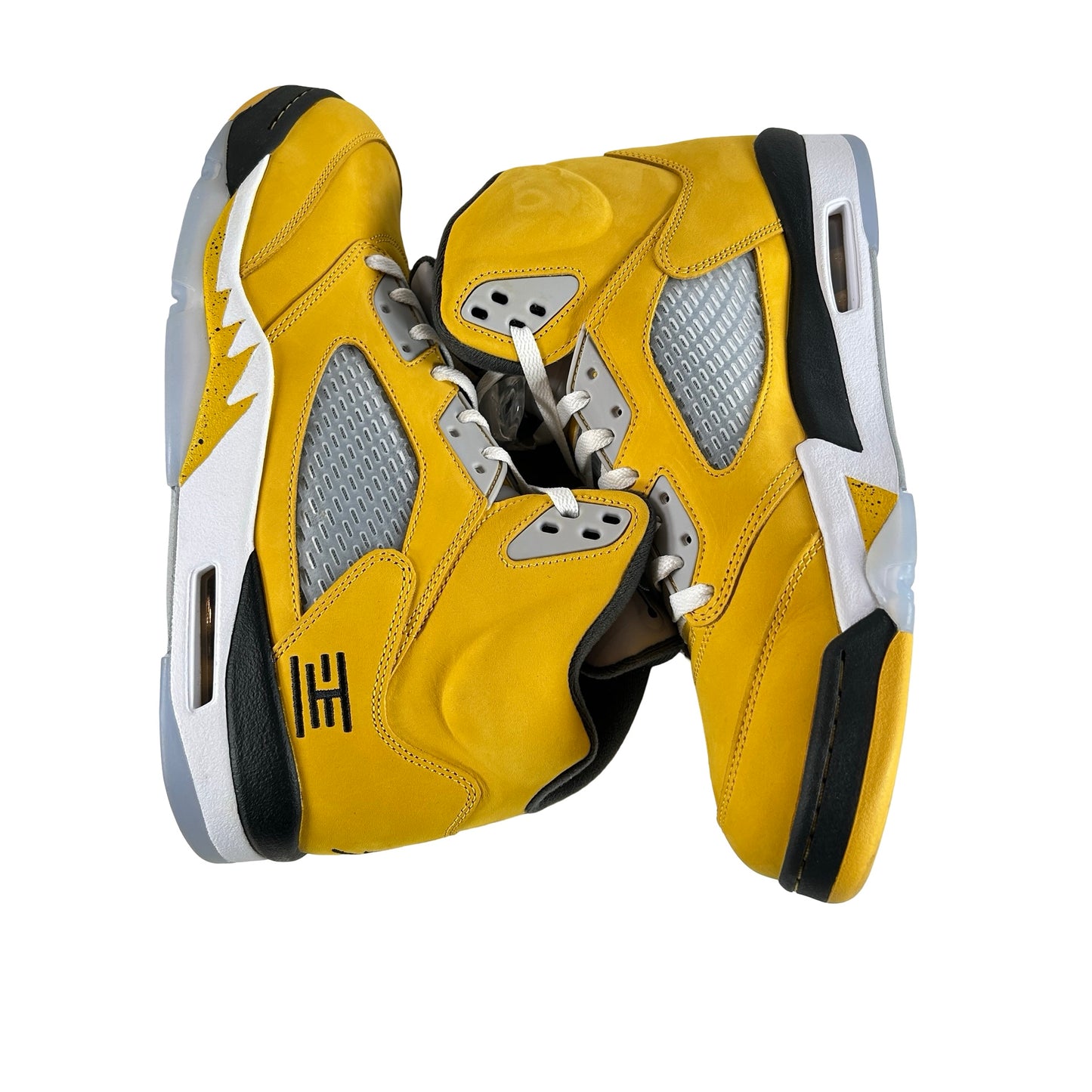 IO3372 700 Jordan 5 Retro Tokyo T23 (2025) [USED] - 13 M (Used)