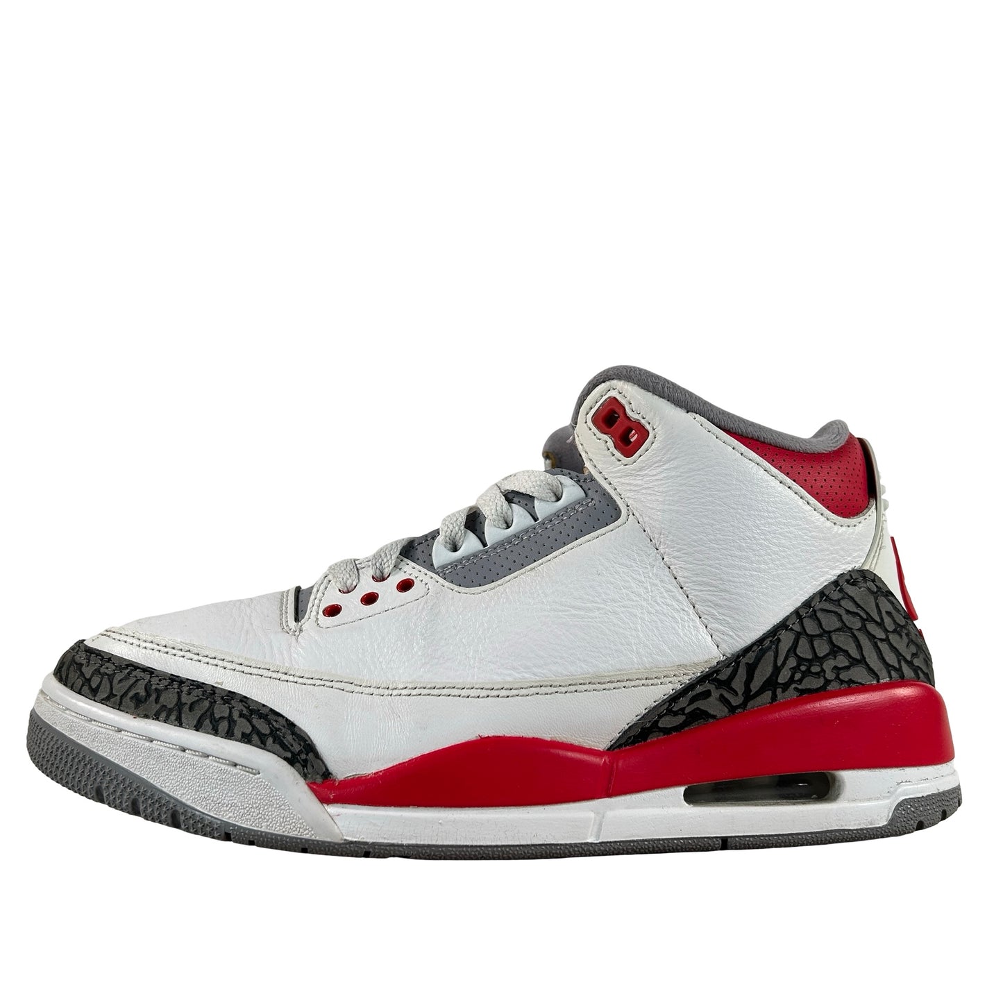 DN3707 160 Jordan 3 Retro Rojo fuego (2022)