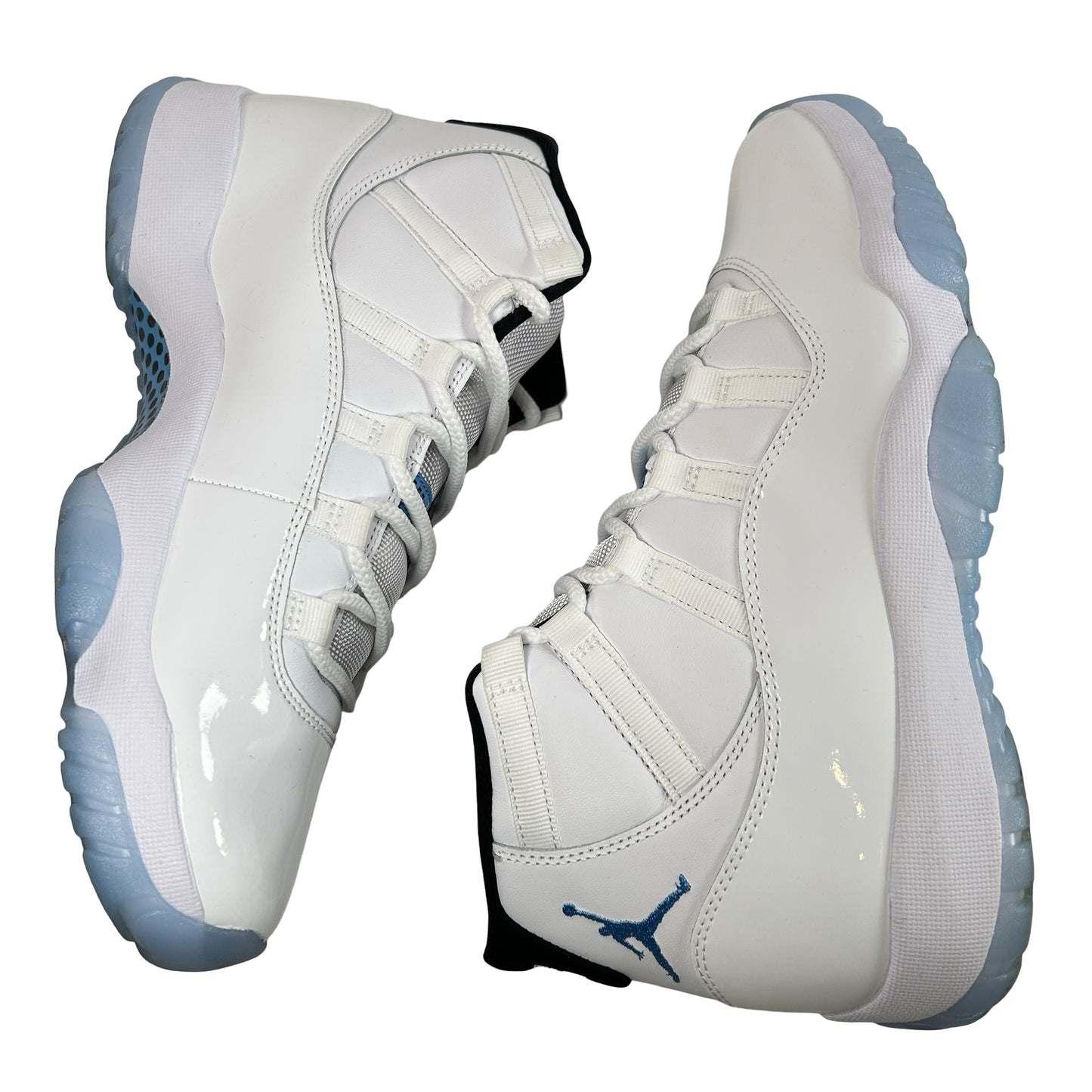 CT8012 104 Jordan 11 Retro Legend Blue (2024) [USED] - 9.5 M (Used)
