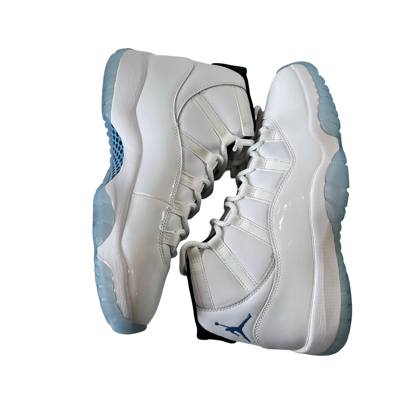 CT8012 104 Jordan 11 Retro Legend Blue (2024) [CONDITIONAL] - 10 M (Scuff)