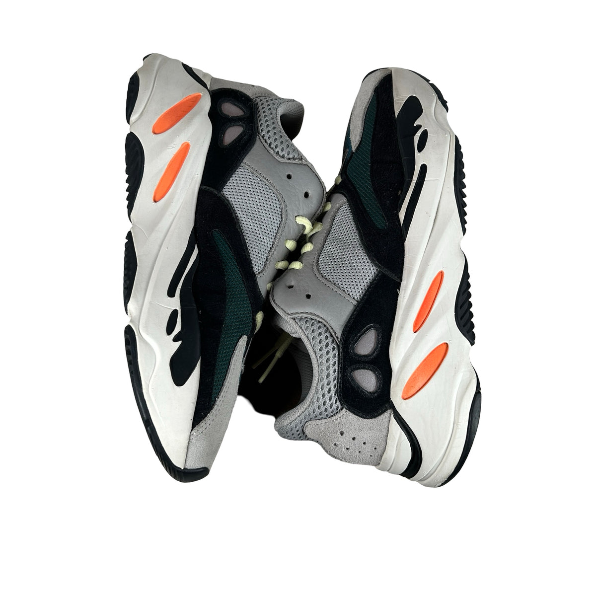 B75571 Yeezy 700 Wave Runner [USED] - 7.5 M (Used3)