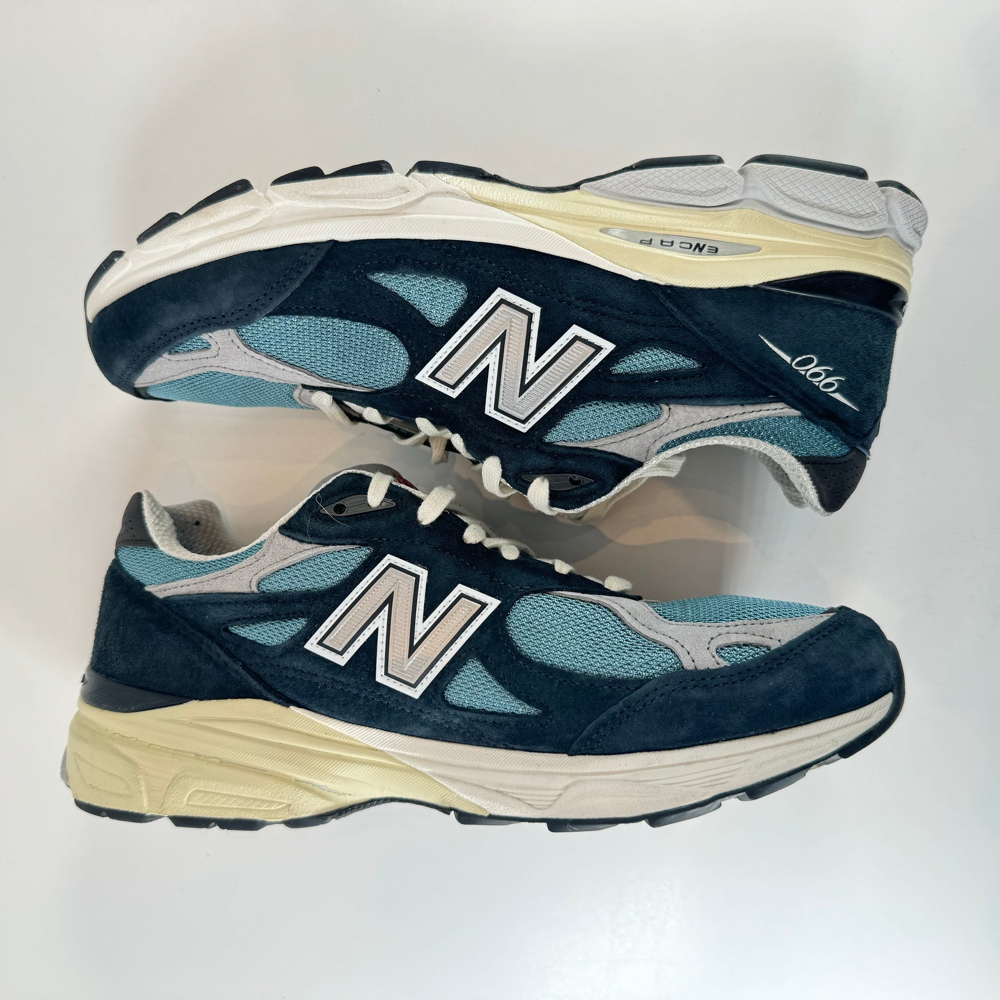 M990TE3 New Balance 990v3 MiUSA Teddy Santis Navy Castlerock [USED 