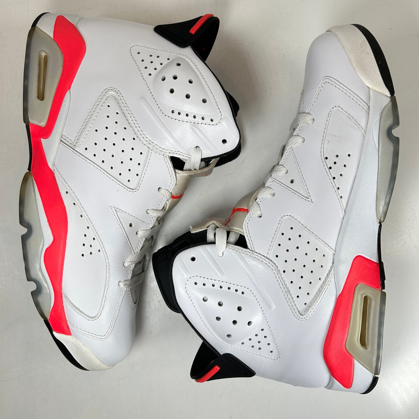 384664 123 Jordan 6 Retro Infrared White (2014) [USED] - 9.5 M (Used)