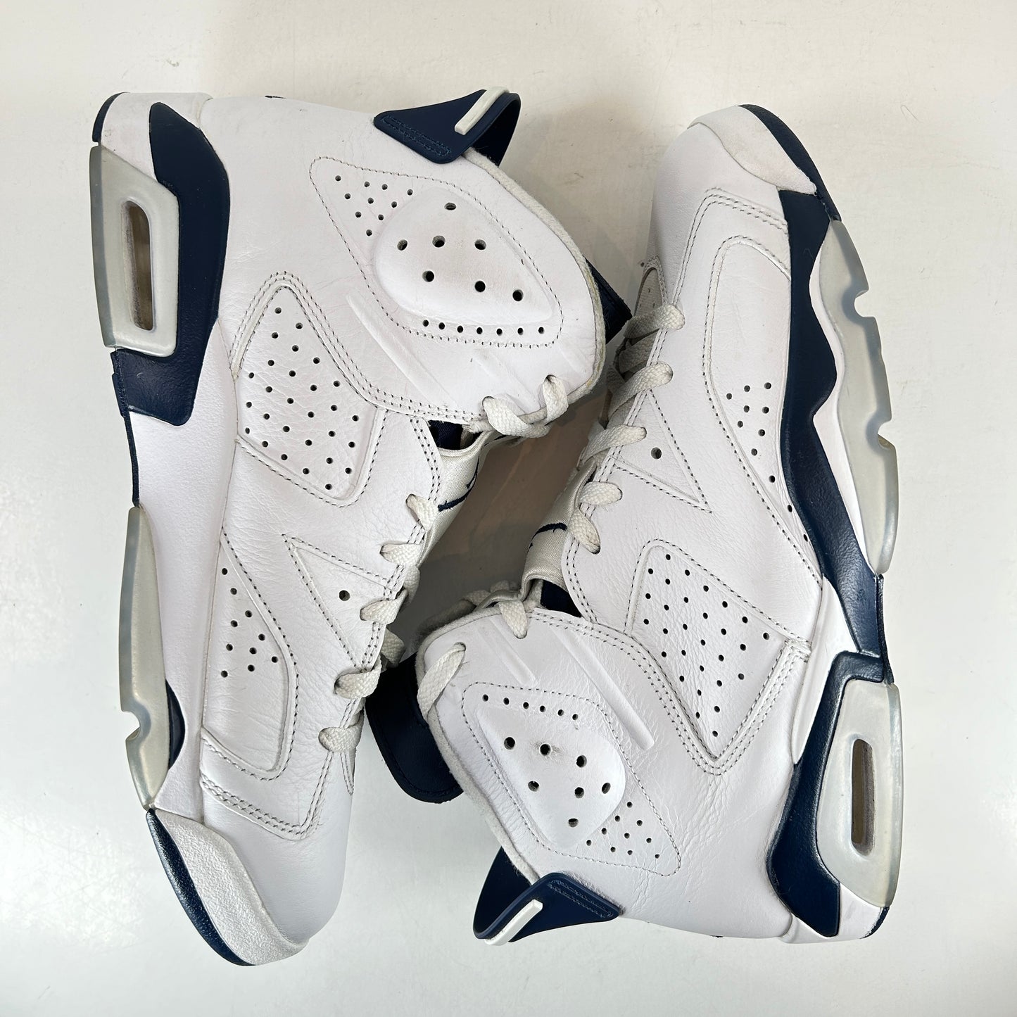 CT8529 141 Jordan 6 Retro Midnight Navy (2022) [USED] - 11 M (Used) (Replace Box) (Missing Right Insole)