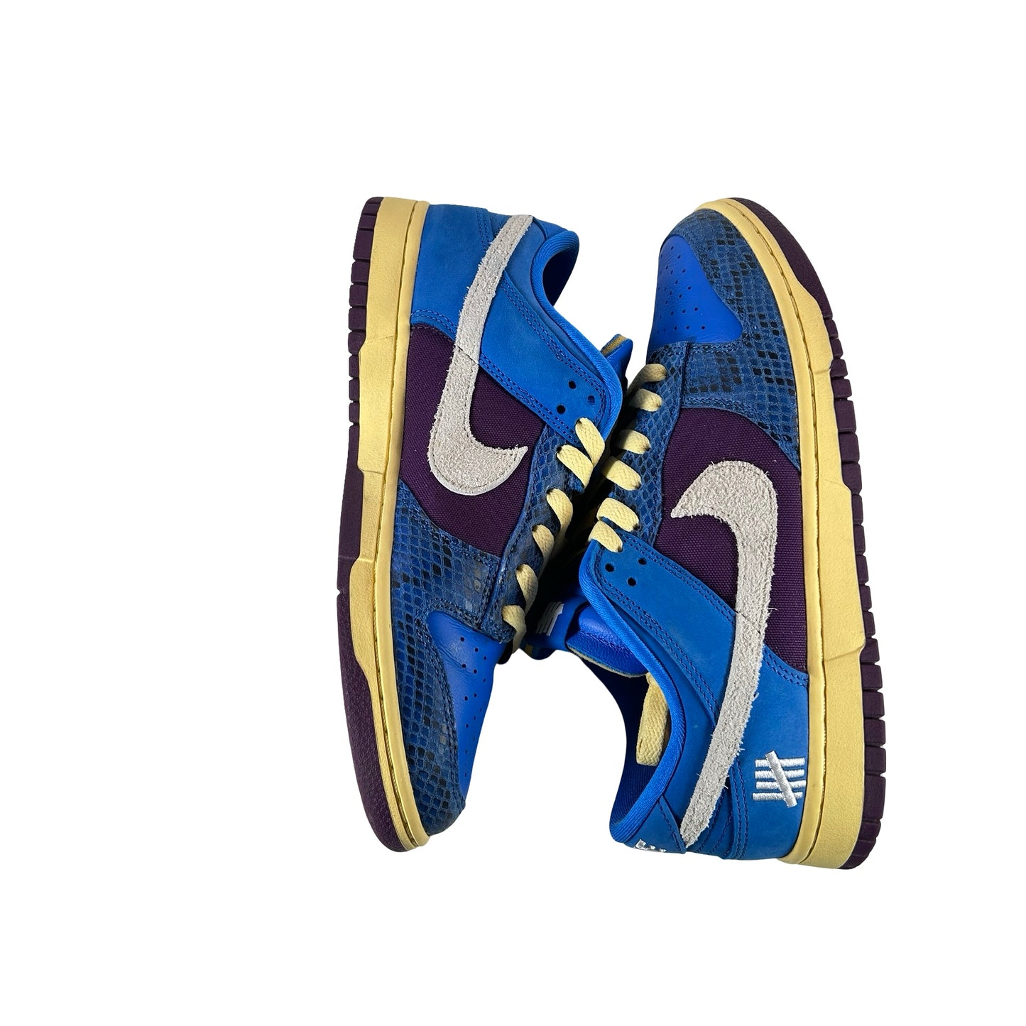 DH6508 400 Nike Dunk Low Undefeated 5 On It Dunk vs.AF1