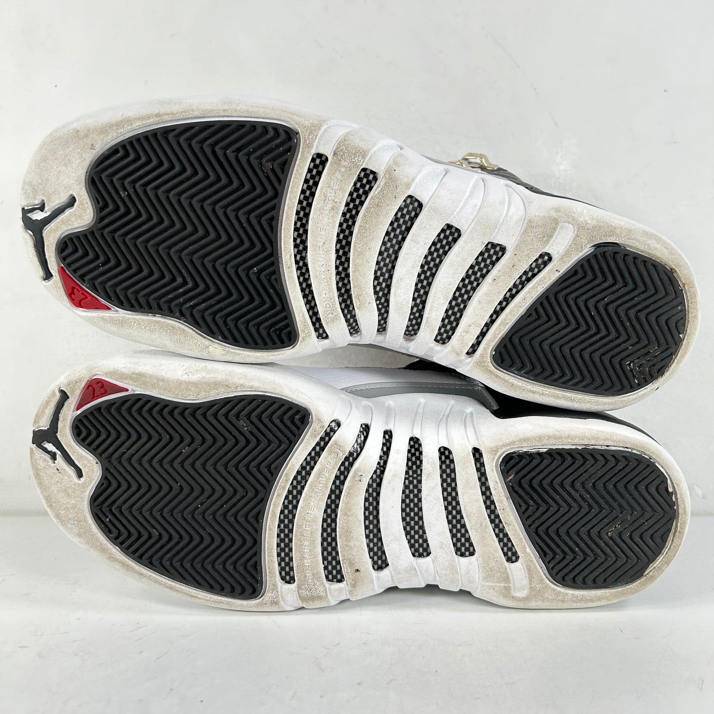 153265 006 Jordan 12 Retro Playoffs (2022) (GS) [USED] - 7 Y (Used)