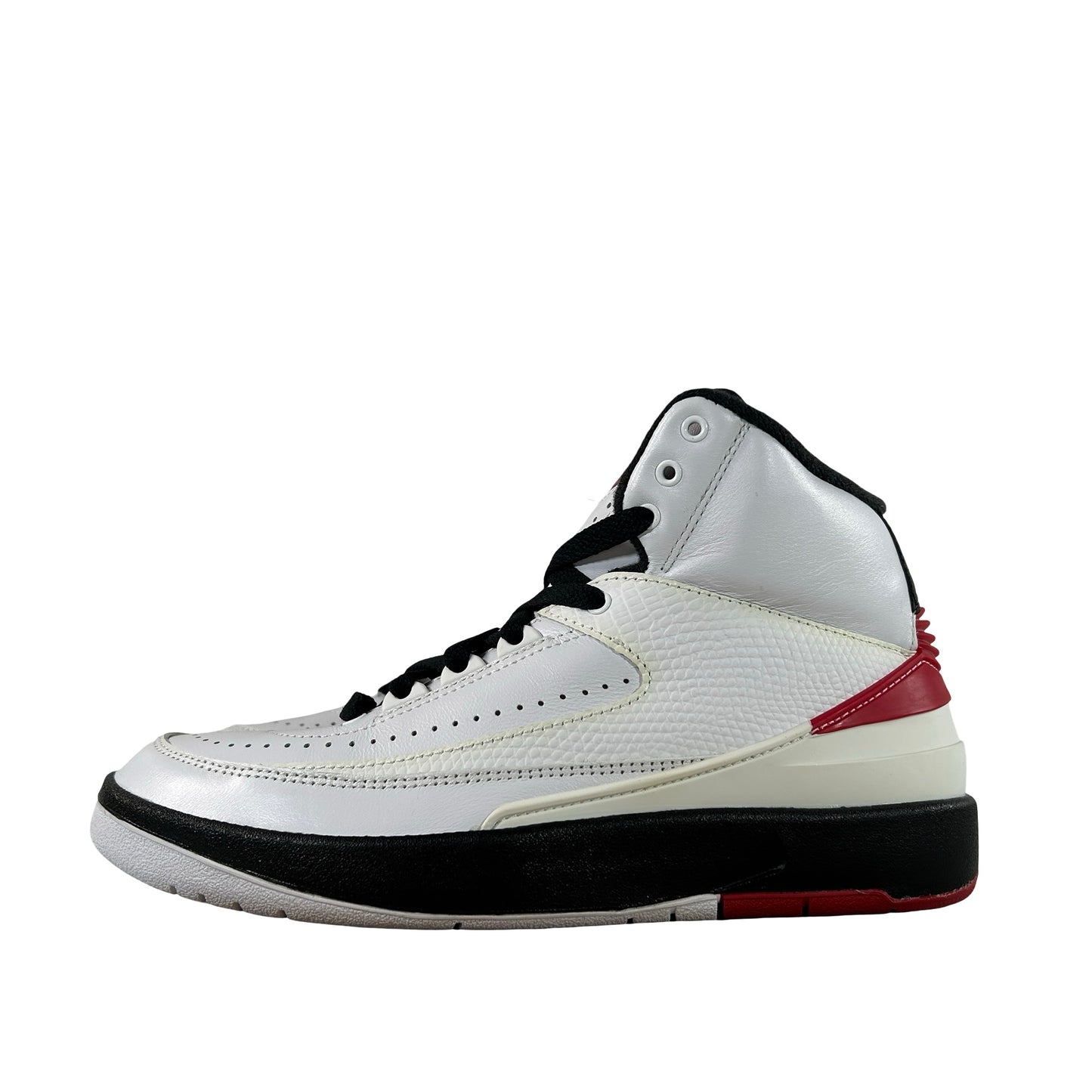DX2591 106 Jordan 2 Retro OG Chicago (2022) (GS) - 5.5 Y (Yellowing Stitching) (No Box)