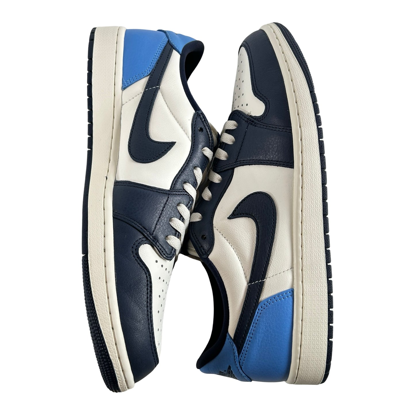 CZ0790 400 Jordan 1 Low OG Obsidian UNC [USED] - 13 M (Used)