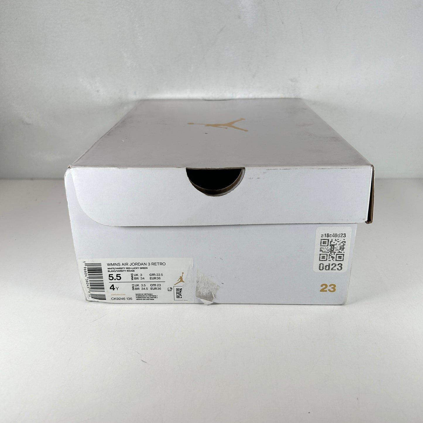 CK9246 136 Jordan 3 Retro Lucky Green (W) [USED] - 5.5 W (Used)