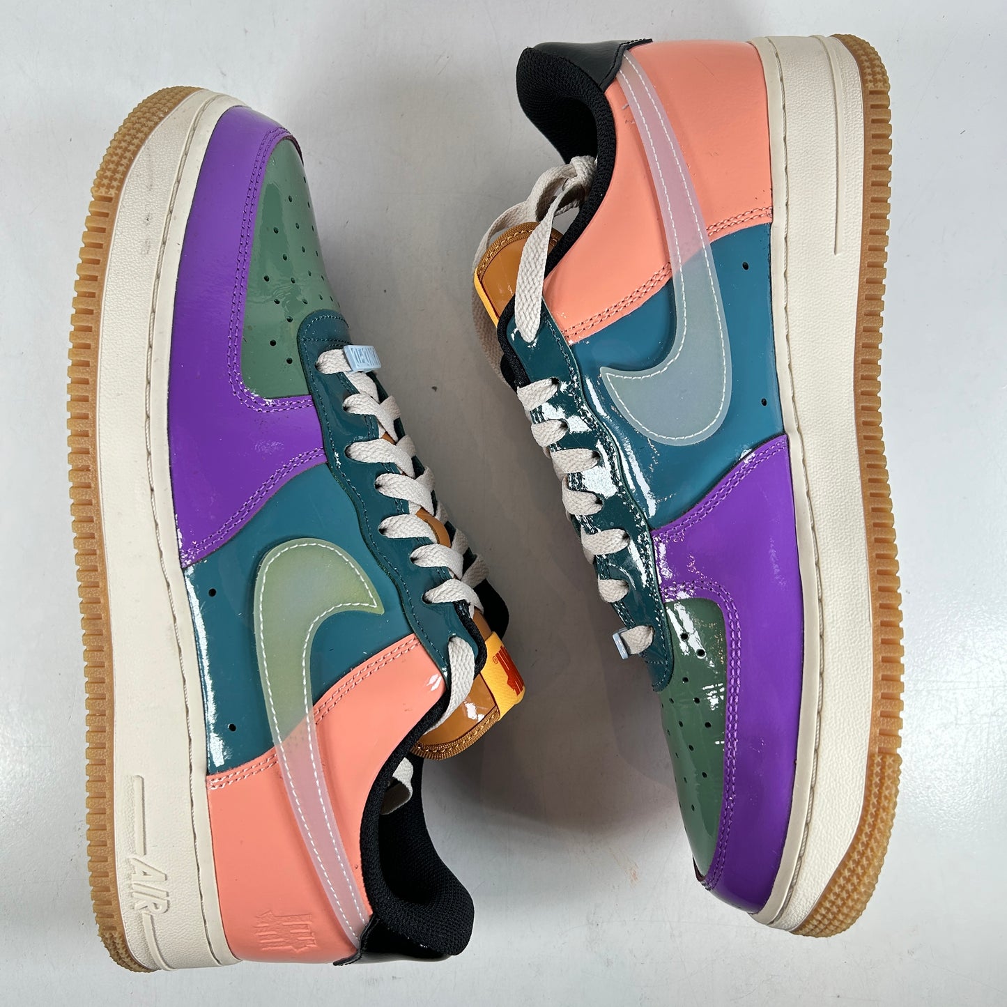 DV5255 500 Nike Air Force 1 Low SP Undefeated Multi-Patent Wild Berry [USED] - 10.5 M (Used)