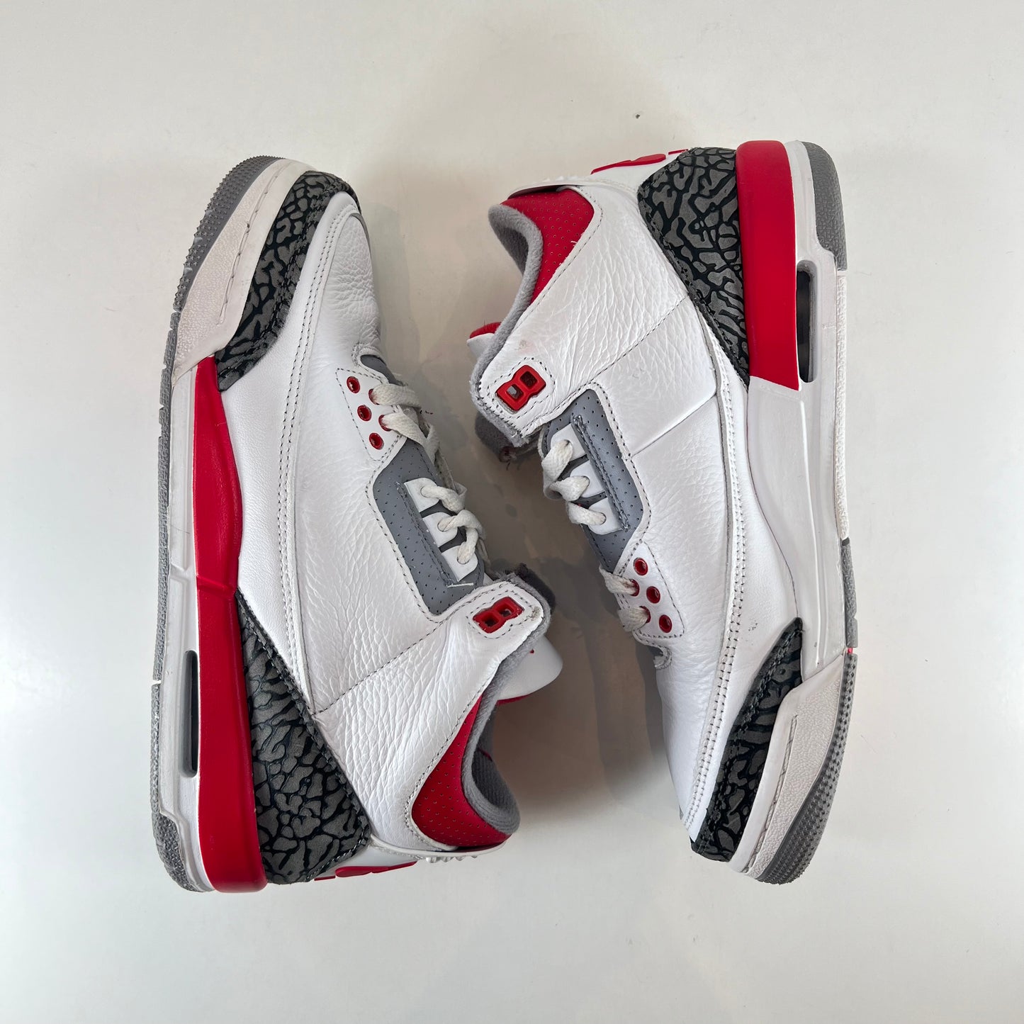 DM0967 160 Jordan 3 Retro Fire Red (2022) (GS) [USED] - 7 Y (Used2)