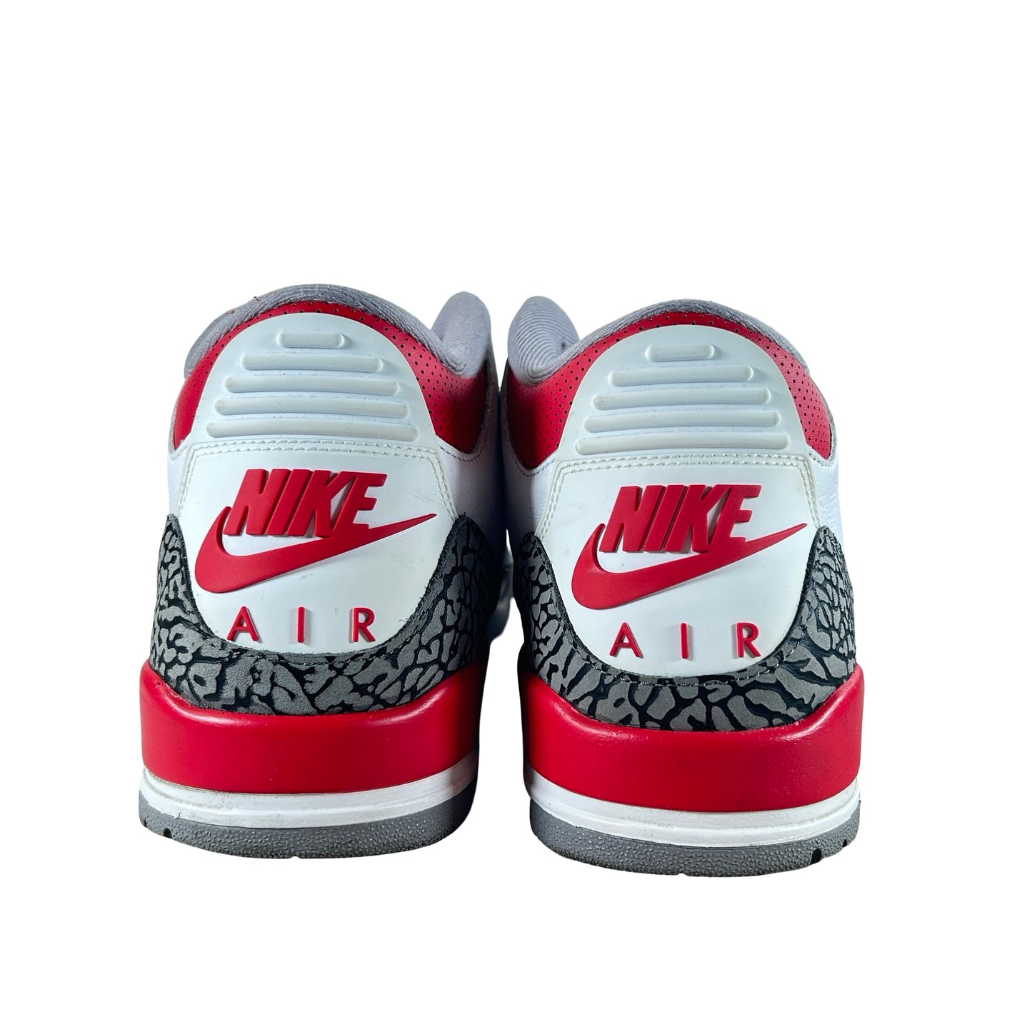 DN3707 160 Jordan 3 Retro Fire Red (2022) [USED] - 14 M (Used2)