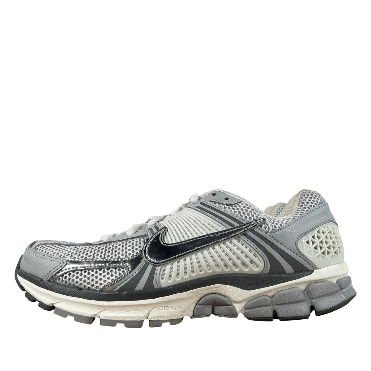 IM2219 121 Nike Zoom Vomero 5 Metallic Silver [USED] - 10 M (Used)