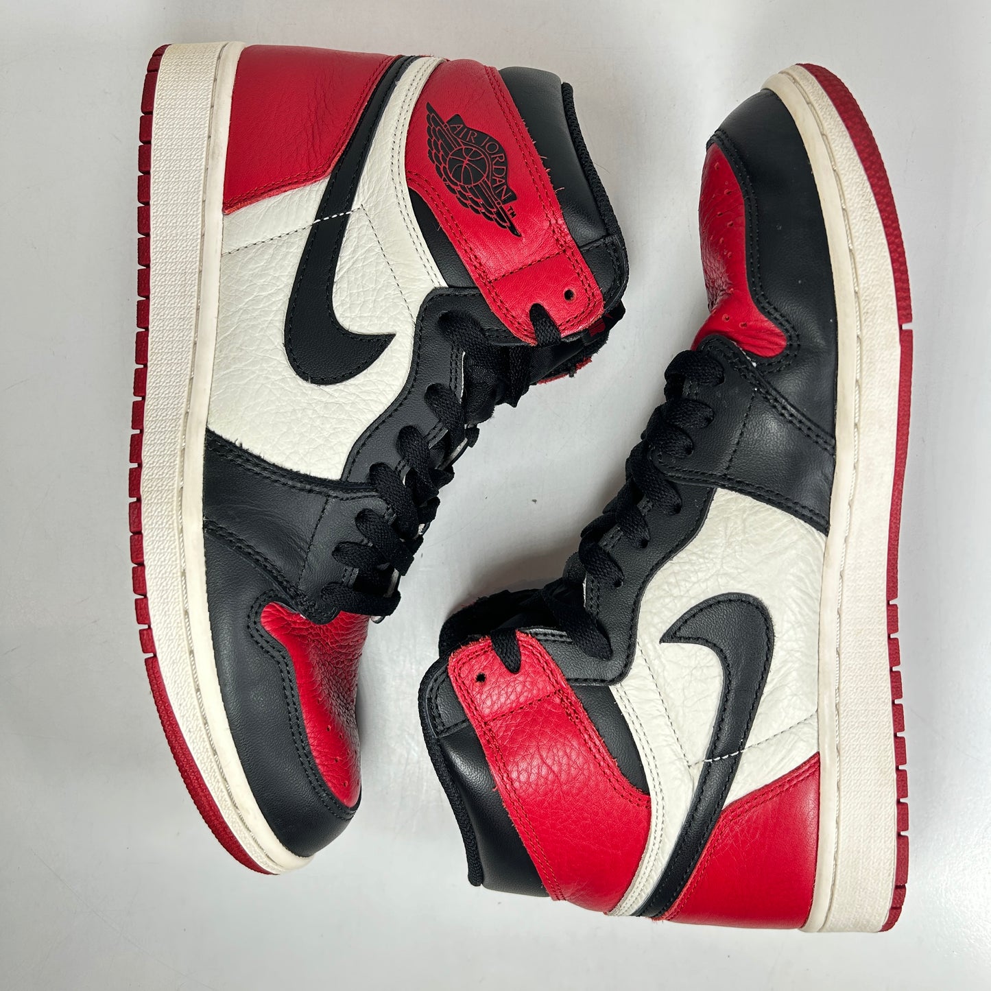 555088 610 Jordan 1 Bred Toe [USED] - 9.5 M (Used2)