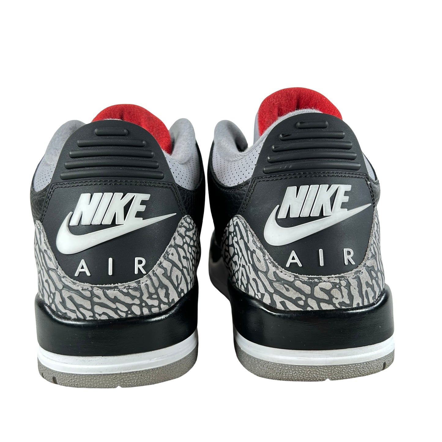 854262 001 Jordan 3 Black Cement 2018 [USED] - 14 M (Used)