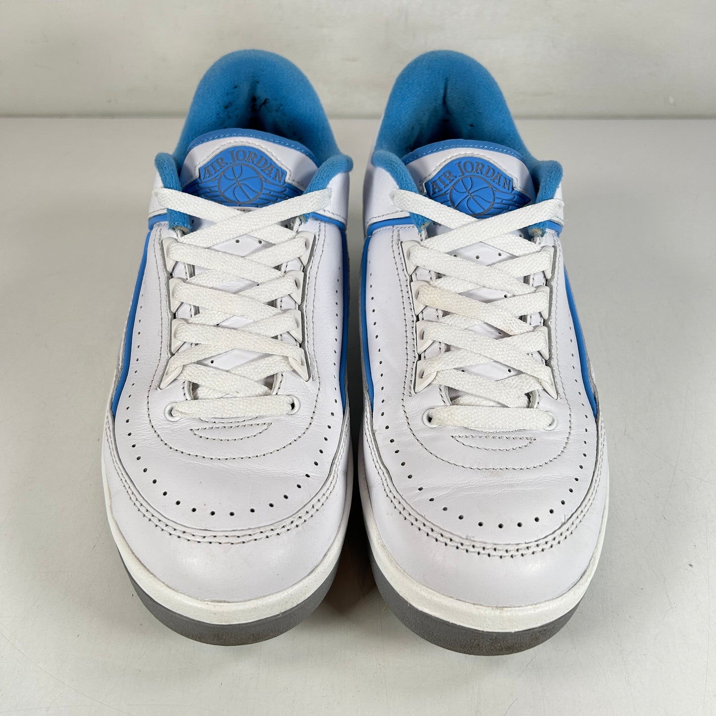 DV9956 104 Jordan 2 Retro Low UNC [USED] - 8.5 M (Used)