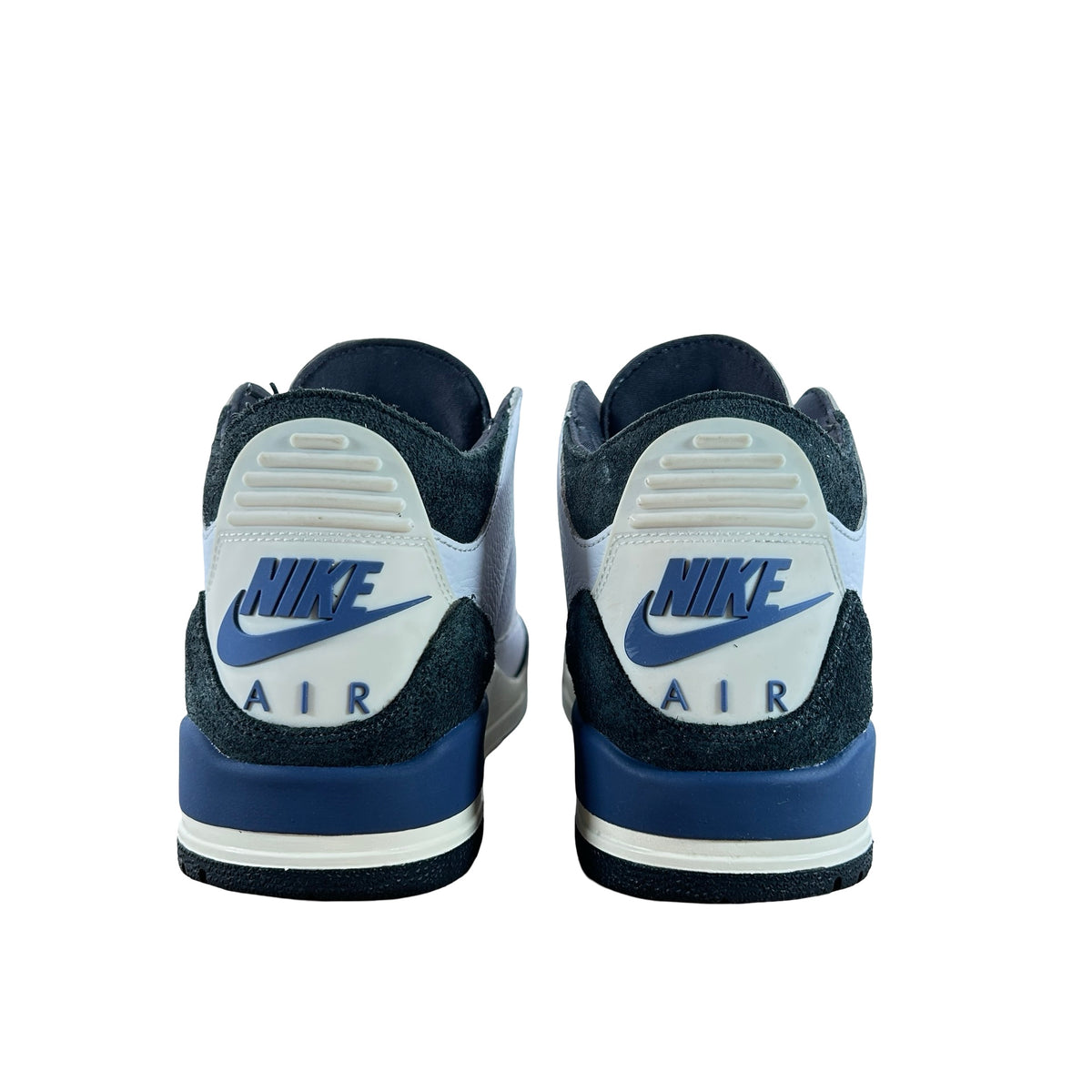 HV8571 100 Jordan 3 Retro OG SP A Ma Maniére Diffused Blue [USED] - 9 M (Used)