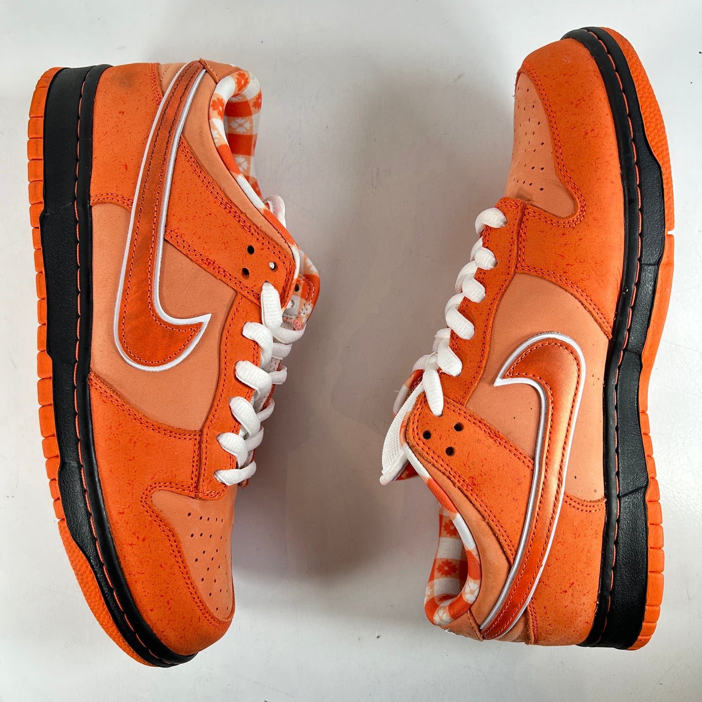 FD8776 800 Nike SB Dunk Low Concepts Orange Lobster [USED] - 11 M (Used)