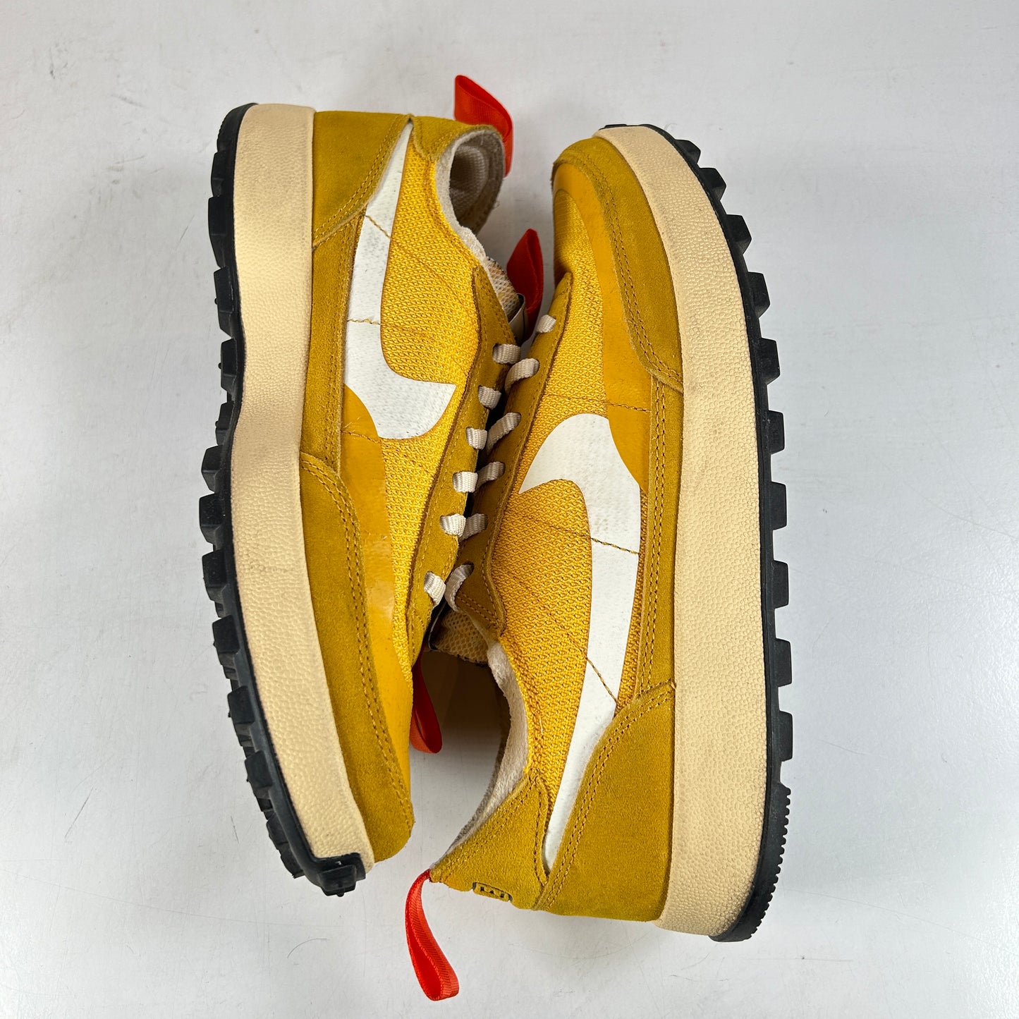 DA6672 700 NikeCraft GPS Tom Sachs Archive Dark Sulfur [USED] - 9.5 W (Used)