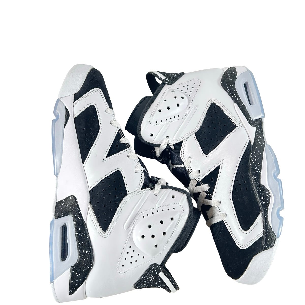 CT8529 108 Air Jordan 6 Retro Oreo (2026) [USED] - 9 M (Used) (No Box)