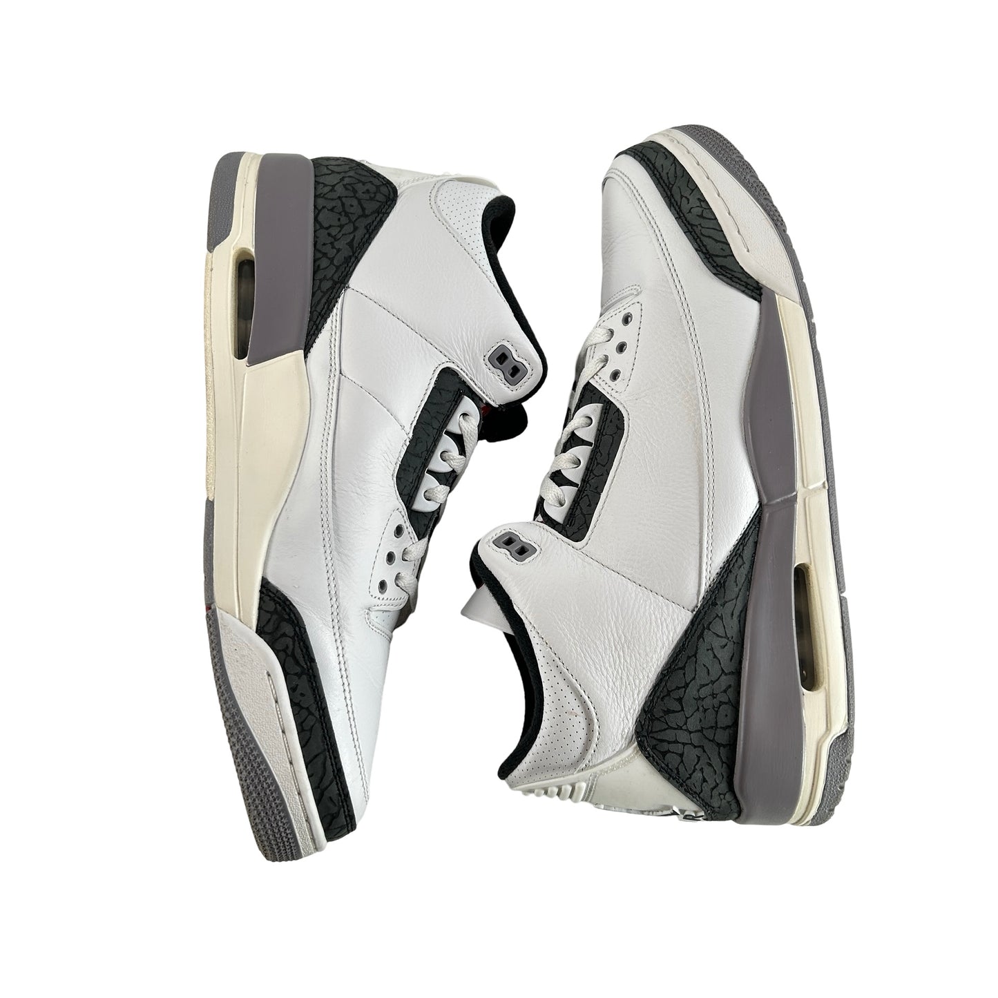 CT8532 106 Jordan 3 Retro Cement Grey [USED] - 13 M (Used)