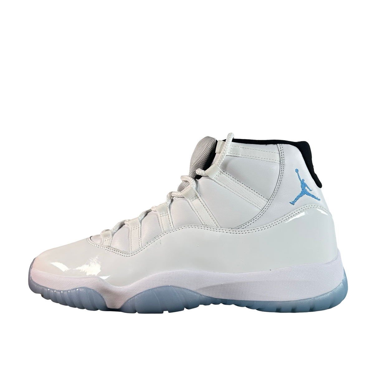 CT8012 104 Jordan 11 Retro Legend Blue (2024) - 13 M (B Grade) 1