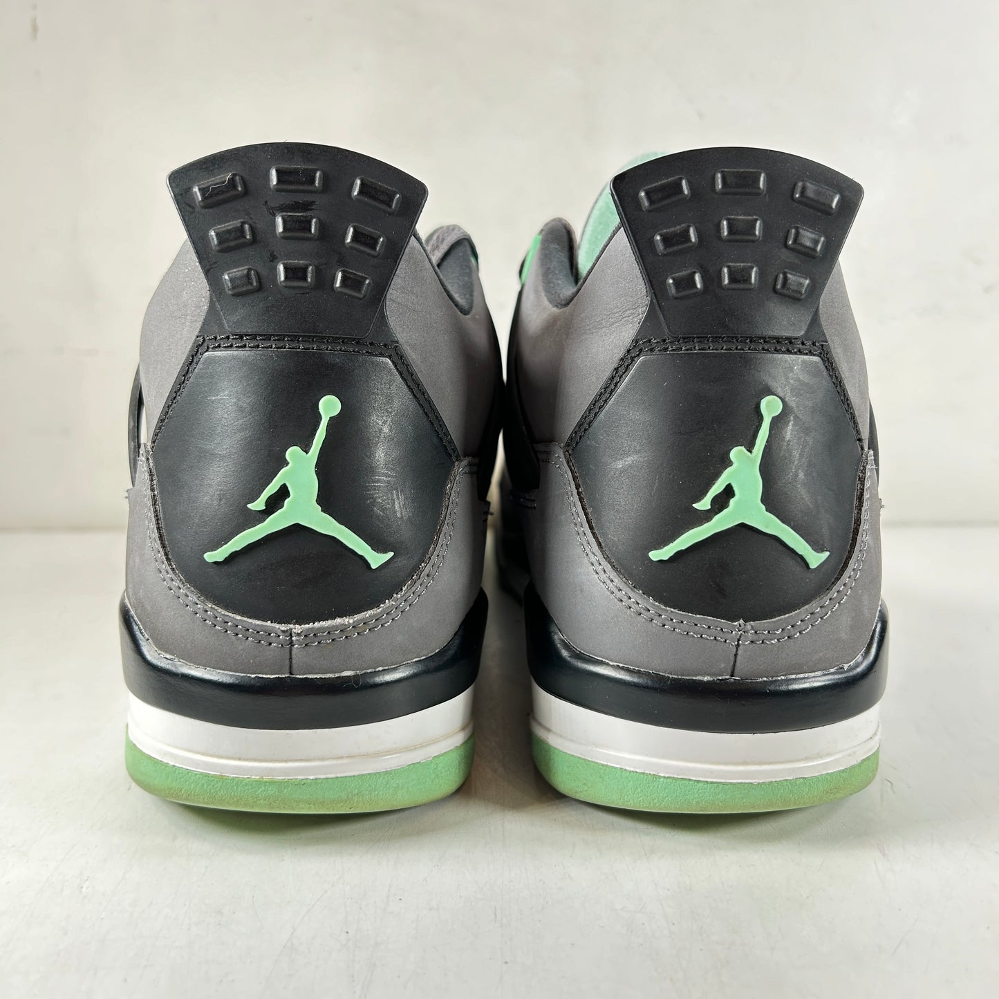 308497 033 Jordan 4 Retro Green Glow [USED] - 13 M (Used) (No Box)