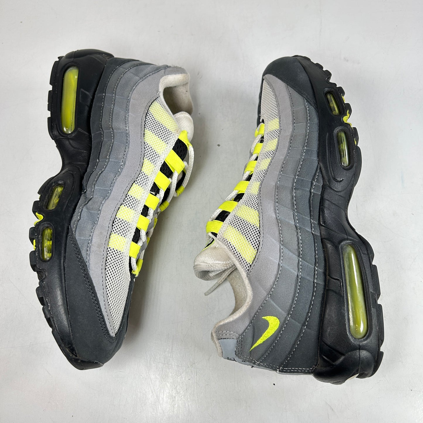 CT1689 001 Nike Air Max 95 OG Neon (2020) [USED] - 9.5 (Used2)