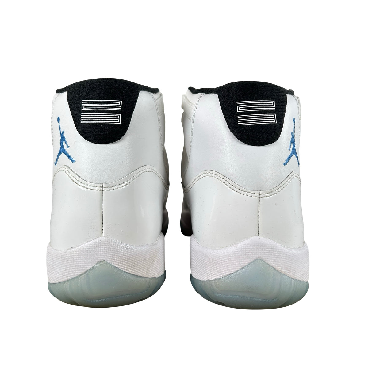 CT8012 104 Jordan 11 Retro Legend Blue (2024) [USED] - 10.5 M (Used11)